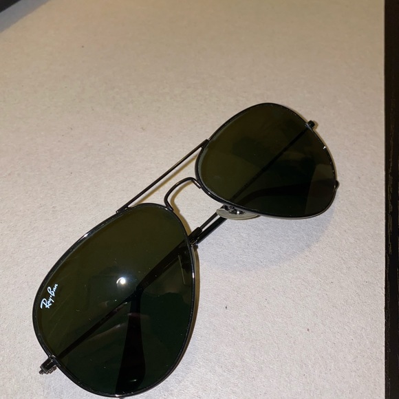 Ray-Ban Aviator Classic ALL Black - Picture 4 of 9